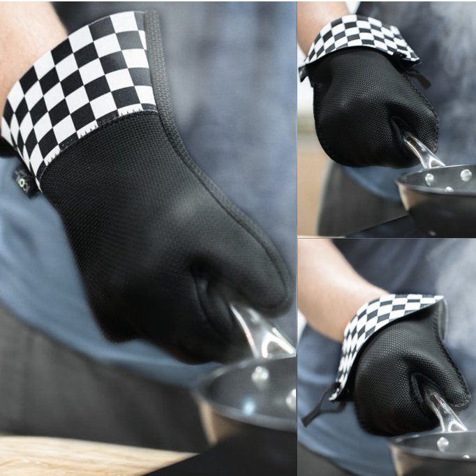 Origional Five Finger and Extendable Cuff Oven Mitt collection